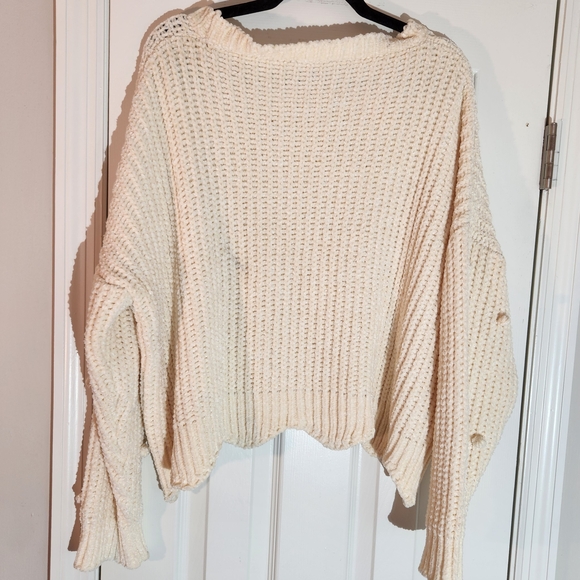 PaperMoon Soft Boxy Cream Knit Pom Sweater Womens Small - Picture 2 of 6